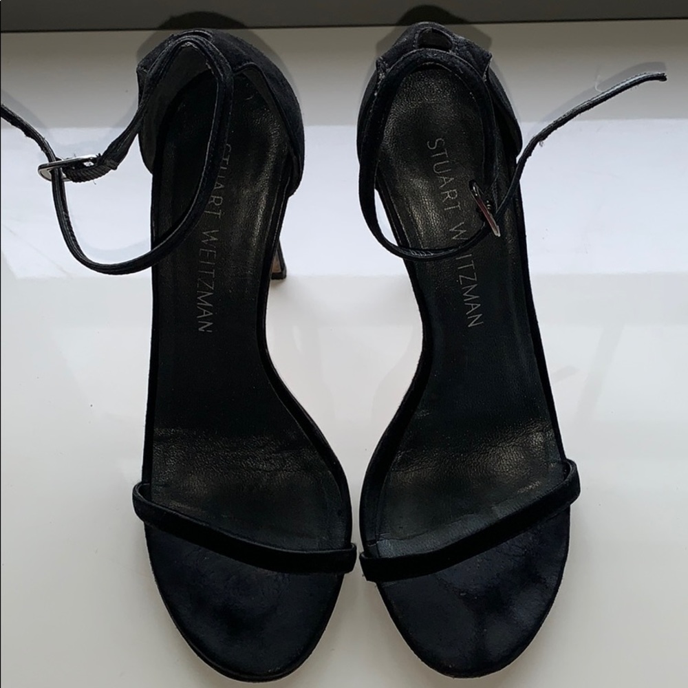 Stuart Weitzman classic Black Heel